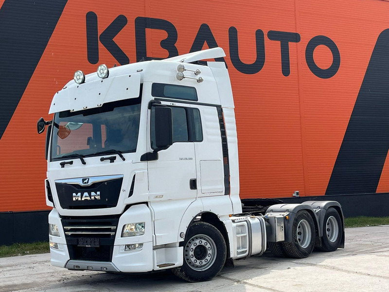 MAN TGX 28.580 6x2 XXL CAB / INTARDER / DOUBLE BOGIE - Xe đầu kéo: hình 1 MAN TGX 28.580 6x2 XXL CAB / INTARDER / DOUBLE BOGIE - Xe đầu kéo: hình 1