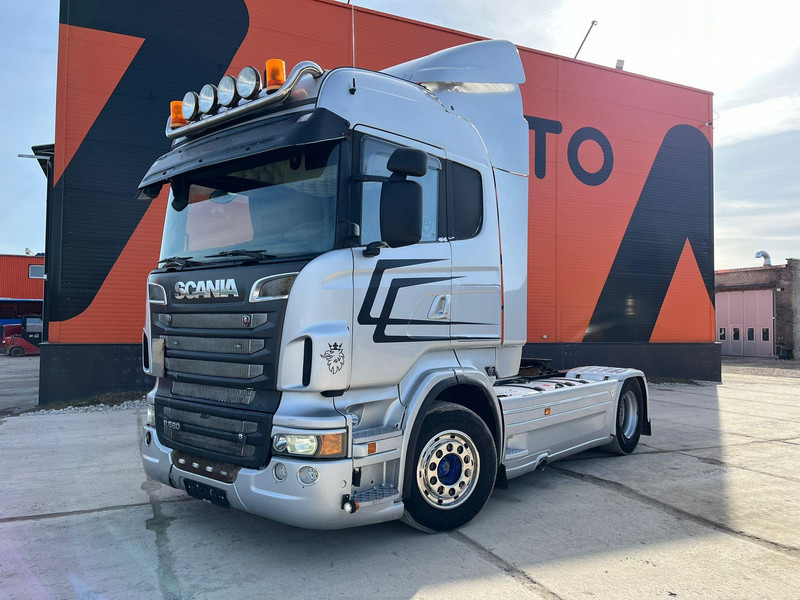 Scania R 560 4x2 CUSTOM INTERIOR - Xe đầu kéo: hình 2 Scania R 560 4x2 CUSTOM INTERIOR - Xe đầu kéo: hình 2