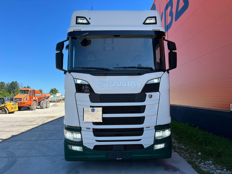 Scania S 500 6x2 GCW 70 ton / PTO / RETARDER / DOUBLE BOGIE - Xe đầu kéo: hình 3 Scania S 500 6x2 GCW 70 ton / PTO / RETARDER / DOUBLE BOGIE - Xe đầu kéo: hình 3