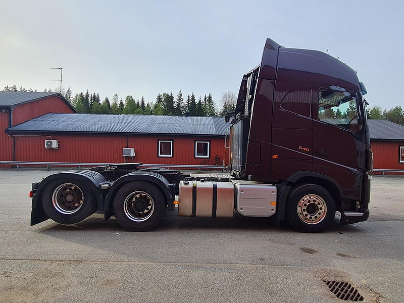 Volvo FH 540 6x4 GCW 100 ton / GLOBE XL / HYDRAULICS / TANDEM AXLE LIFT / HUB REDUCTION - Xe đầu kéo: hình 4 Volvo FH 540 6x4 GCW 100 ton / GLOBE XL / HYDRAULICS / TANDEM AXLE LIFT / HUB REDUCTION - Xe đầu kéo: hình 4