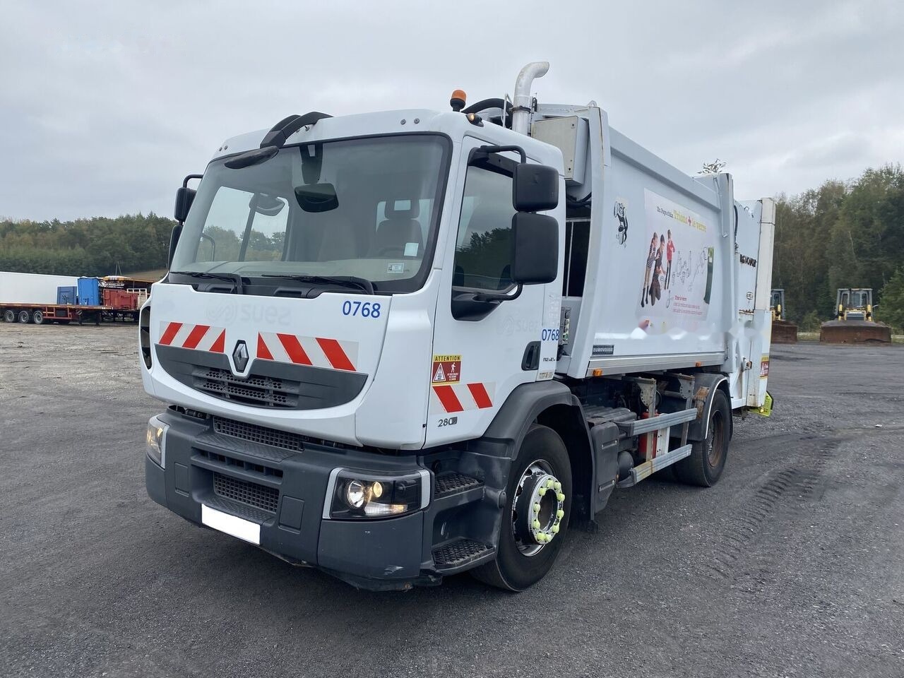 Renault DXI 280 - Xe tải chở rác: hình 3 Renault DXI 280 - Xe tải chở rác: hình 3