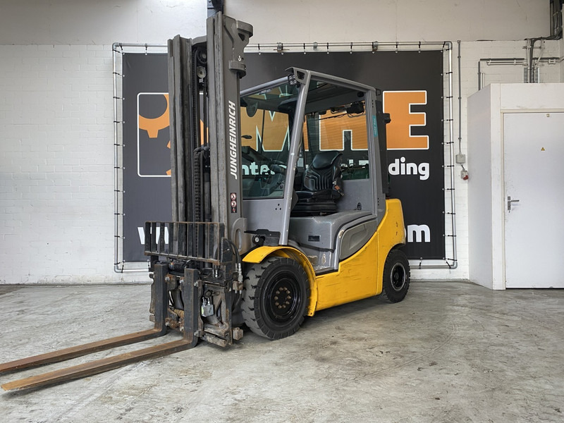 Jungheinrich TFG425s - Xe nâng gas: hình 3 Jungheinrich TFG425s - Xe nâng gas: hình 3