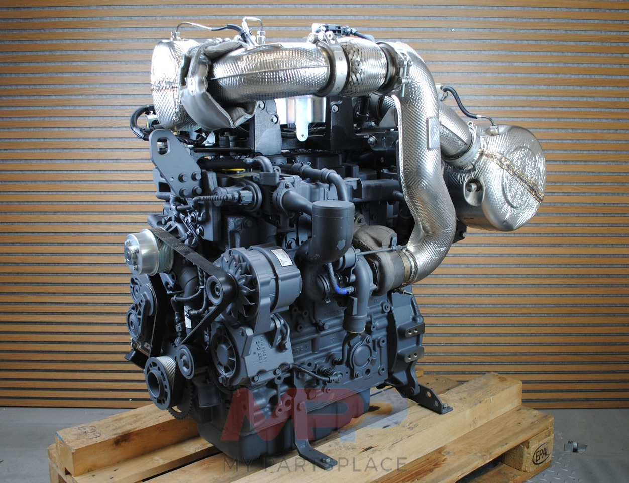 Deutz Deutz TCD 3.6 L4 - Động cơ: hình 1 Deutz Deutz TCD 3.6 L4 - Động cơ: hình 1