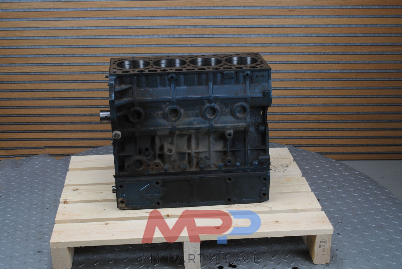 Kubota Blok Kubota V3300 - Khối xi lanh cho Máy móc xây dựng: hình 4 Kubota Blok Kubota V3300 - Khối xi lanh cho Máy móc xây dựng: hình 4