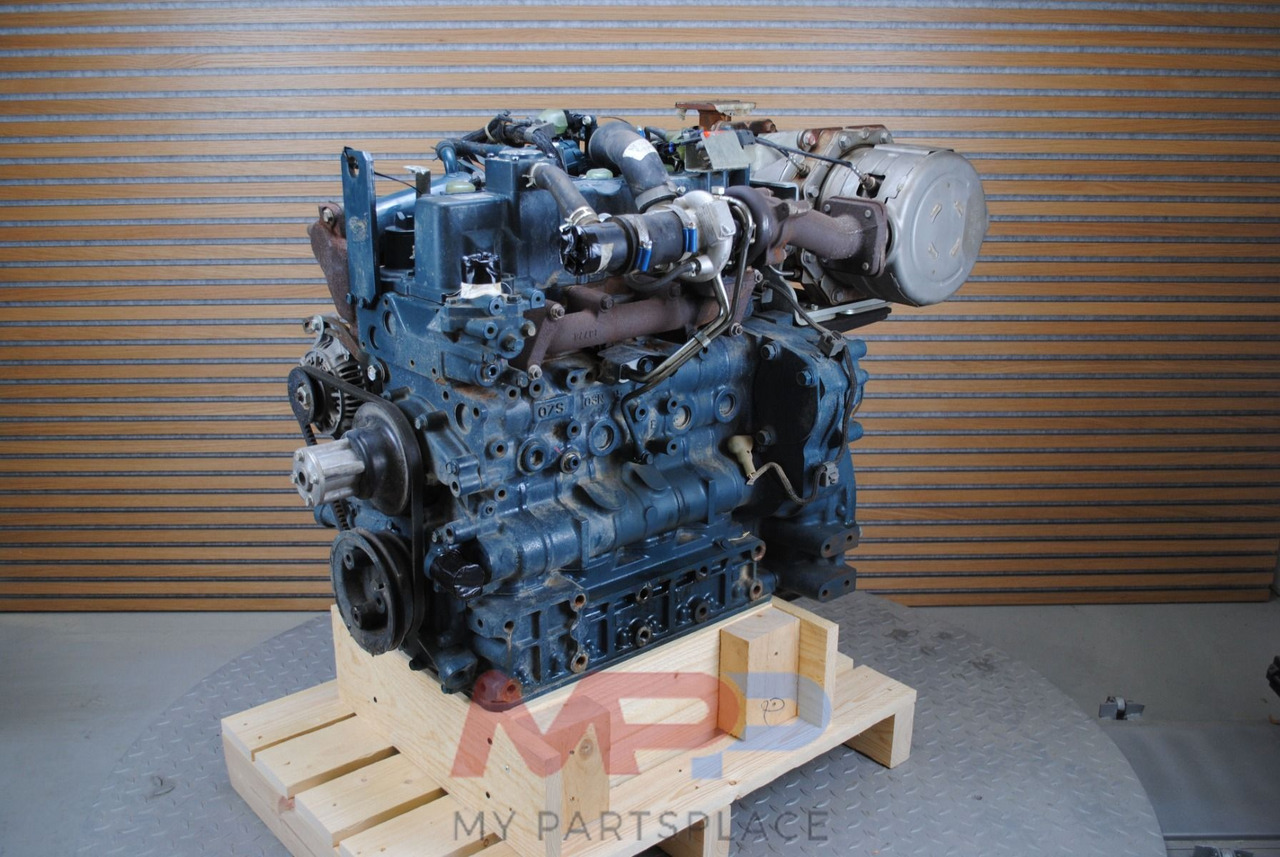 Kubota Kubota V3307-CR-T - Động cơ: hình 1 Kubota Kubota V3307-CR-T - Động cơ: hình 1