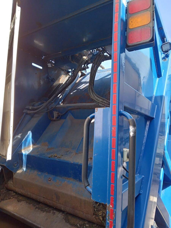 DAF Superstructure garbage truck MOL VDK PUSHER 20m3 - Xe tải chở rác: hình 4 DAF Superstructure garbage truck MOL VDK PUSHER 20m3 - Xe tải chở rác: hình 4