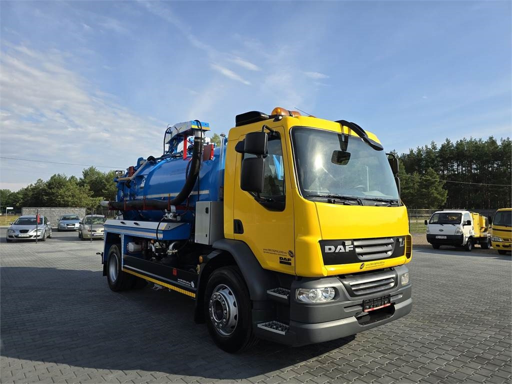 DAF WHALE - Xe tải chân không: hình 3 DAF WHALE - Xe tải chân không: hình 3