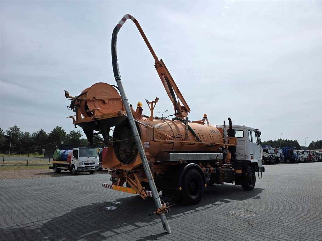 Jelcz WUKO SCK-3E RECYCLING for collecting liquid - Xe tải chân không: hình 1 Jelcz WUKO SCK-3E RECYCLING for collecting liquid - Xe tải chân không: hình 1