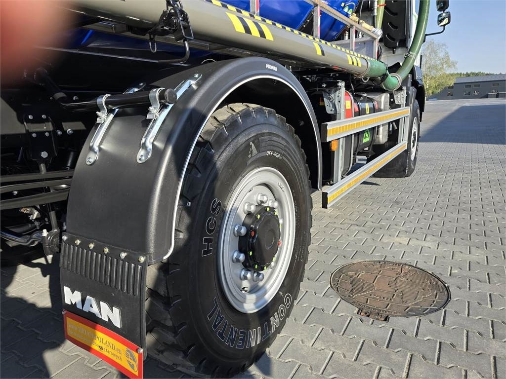 MAN TGM 4x4 GAMON PW8 for collecting liquid waste sepa - Xe tải chân không: hình 5 MAN TGM 4x4 GAMON PW8 for collecting liquid waste sepa - Xe tải chân không: hình 5