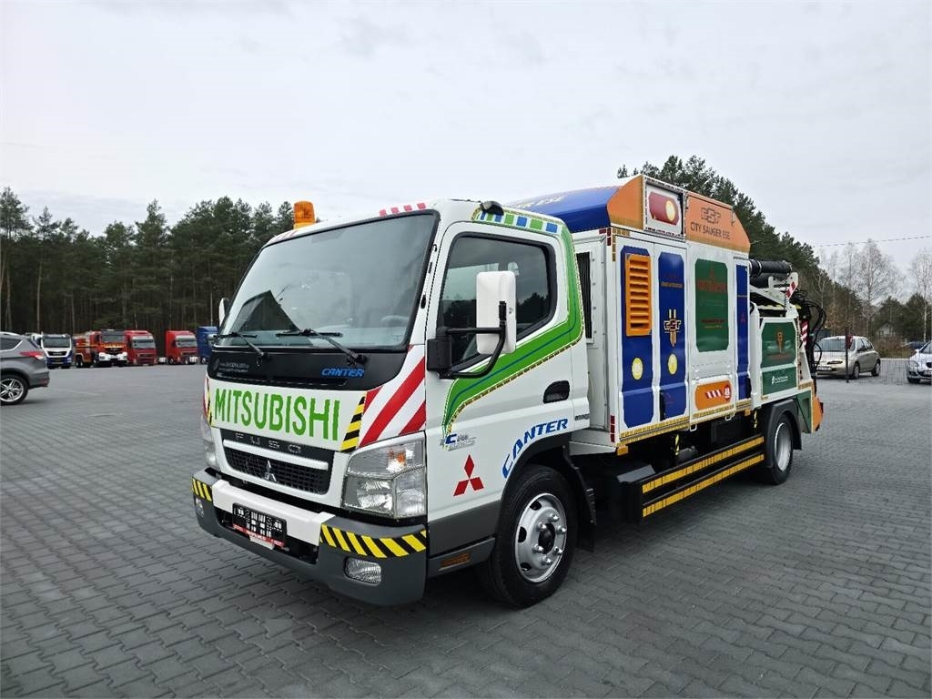 Mitsubishi CANTER odkurzacz koparka ssąca Saugbagger CITY SAU - Xe tải chân không: hình 3 Mitsubishi CANTER odkurzacz koparka ssąca Saugbagger CITY SAU - Xe tải chân không: hình 3