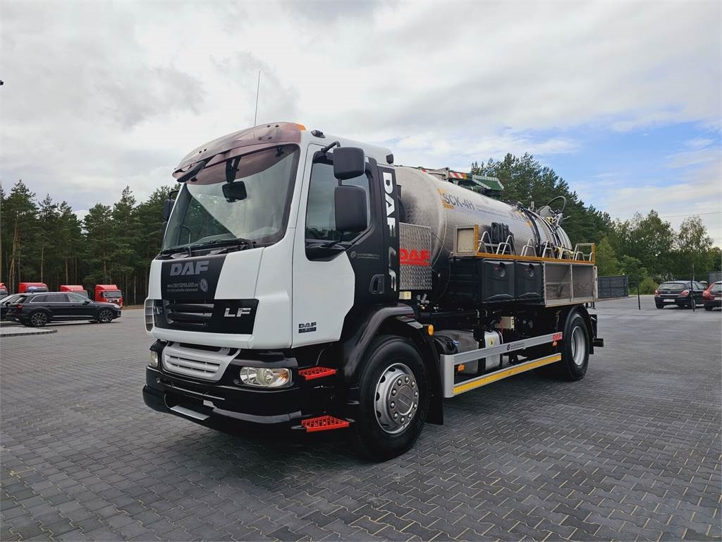 DAF WUKO SCK-4HW for collecting waste liquid separator - Tiện ích/ Xe đặc dụng: hình 3 DAF WUKO SCK-4HW for collecting waste liquid separator - Tiện ích/ Xe đặc dụng: hình 3