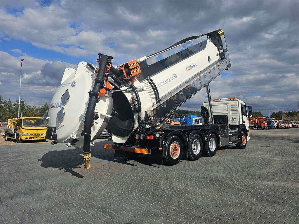 Volvo WUKO ADR ROLBA FOR CLEANING CHANNELS COMBI - Xe tải chân không: hình 2 Volvo WUKO ADR ROLBA FOR CLEANING CHANNELS COMBI - Xe tải chân không: hình 2
