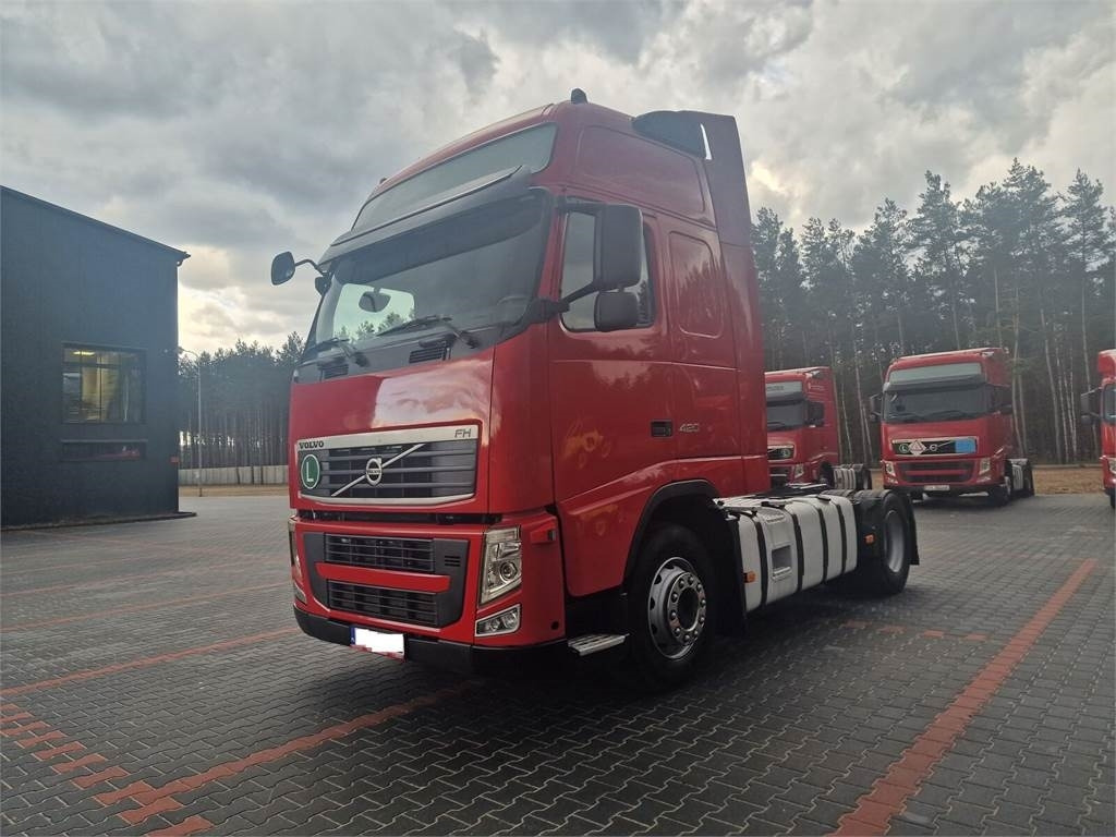 Volvo FH13 - Xe đầu kéo: hình 2 Volvo FH13 - Xe đầu kéo: hình 2