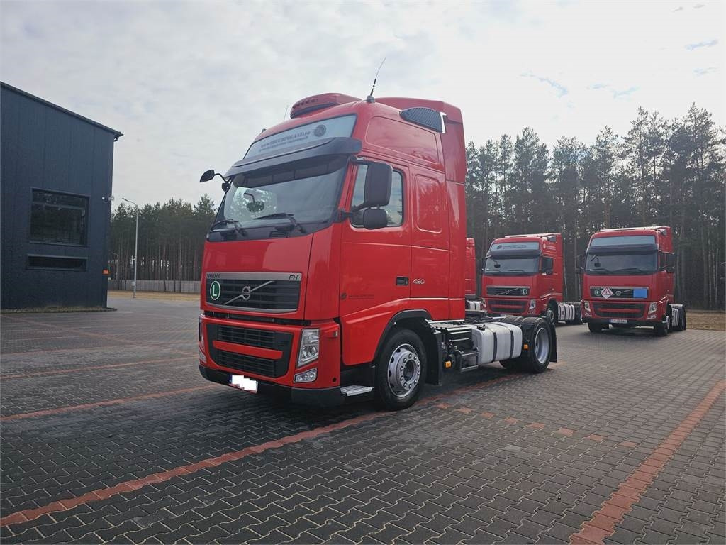 Volvo FH13 XXL EURO 5 2011 + KRONE MEGA RAISE - Xe đầu kéo: hình 4 Volvo FH13 XXL EURO 5 2011 + KRONE MEGA RAISE - Xe đầu kéo: hình 4