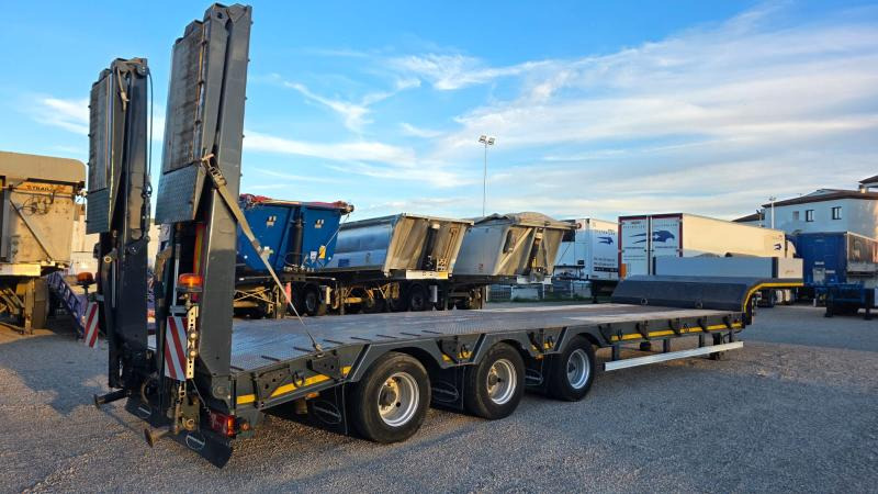 INVEPE-JOLUSO SR329 CNN600 - Sơ mi rơ moóc thùng thấp: hình 1 INVEPE-JOLUSO SR329 CNN600 - Sơ mi rơ moóc thùng thấp: hình 1