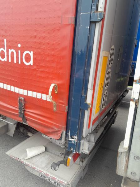 Kögel SN24 - Sơ mi rơ moóc mui bạt: hình 5 Kögel SN24 - Sơ mi rơ moóc mui bạt: hình 5