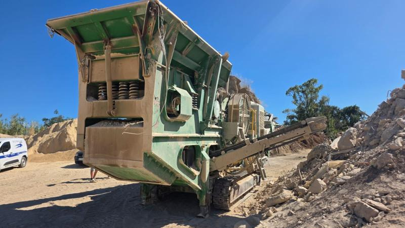 McCloskey J45R - Máy nghiền hàm: hình 2 McCloskey J45R - Máy nghiền hàm: hình 2