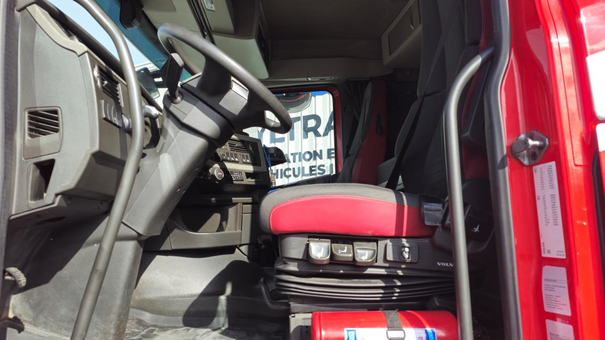 Xe đầu kéo Volvo FH 460 Hydraulique (Location / Rent): hình 8 Xe đầu kéo Volvo FH 460 Hydraulique (Location / Rent): hình 8