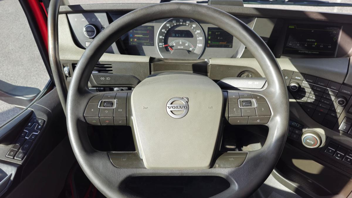 Xe đầu kéo Volvo FH 460 Hydraulique (Location / Rent): hình 12 Xe đầu kéo Volvo FH 460 Hydraulique (Location / Rent): hình 12