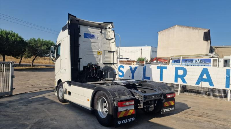 Volvo FH 500 Globetrotter I-save - Xe đầu kéo: hình 4 Volvo FH 500 Globetrotter I-save - Xe đầu kéo: hình 4