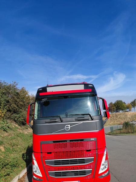 Volvo FH 500 - Xe đầu kéo: hình 2 Volvo FH 500 - Xe đầu kéo: hình 2