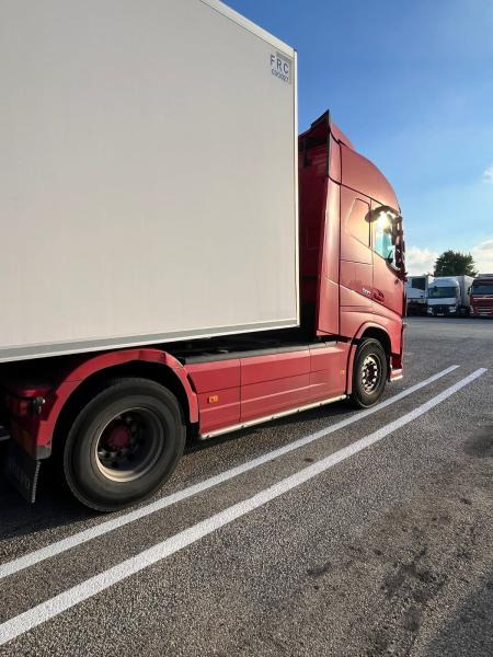 Volvo FH 500 - Xe đầu kéo: hình 5 Volvo FH 500 - Xe đầu kéo: hình 5