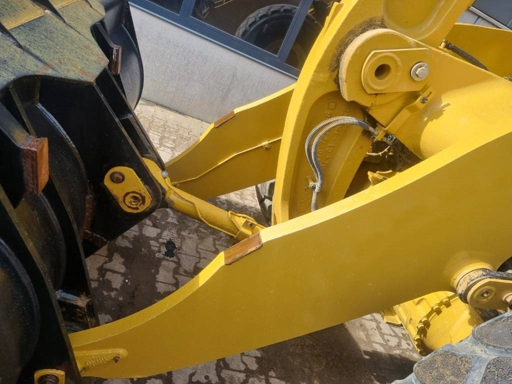 CAT 972 M -- LIKE NEW -- 100% original - Máy xúc lật bánh lốp: hình 4 CAT 972 M -- LIKE NEW -- 100% original - Máy xúc lật bánh lốp: hình 4