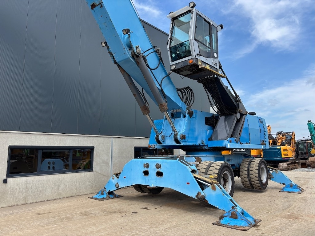 Fuchs MHL 380 - Máy cạp rác/ Công nghiệp: hình 5 Fuchs MHL 380 - Máy cạp rác/ Công nghiệp: hình 5