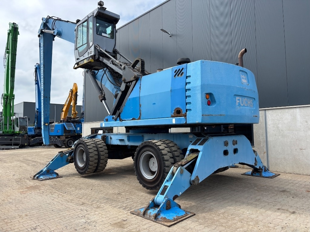 Fuchs MHL 380 - Máy cạp rác/ Công nghiệp: hình 1 Fuchs MHL 380 - Máy cạp rác/ Công nghiệp: hình 1