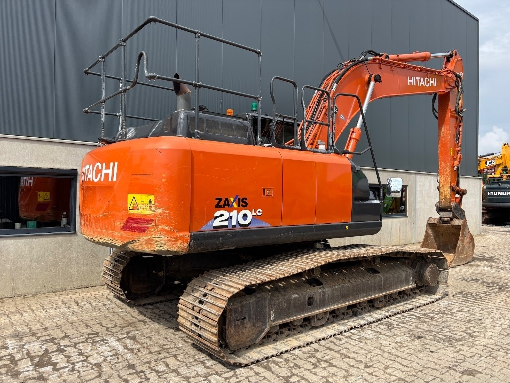 Hitachi ZX 210 LC-6 - Máy xúc bánh xích: hình 5 Hitachi ZX 210 LC-6 - Máy xúc bánh xích: hình 5