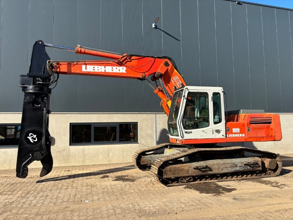 Liebherr R 922 HD S L with LaBounty Shear - Máy xúc bánh xích: hình 1 Liebherr R 922 HD S L with LaBounty Shear - Máy xúc bánh xích: hình 1