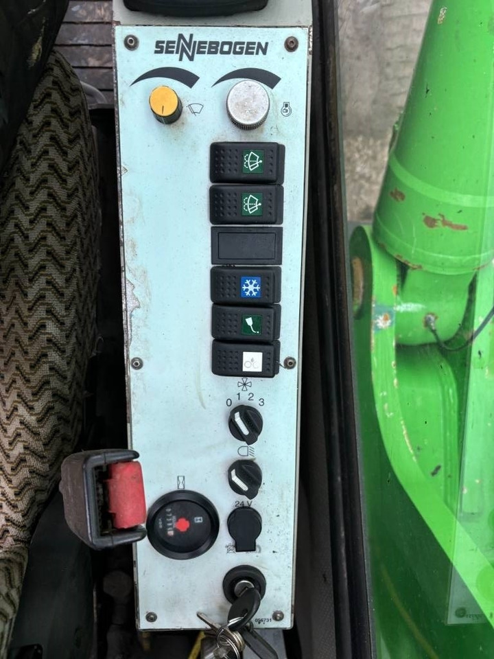 Máy cạp rác/ Công nghiệp Sennebogen 850R HD -- 850 -- NEW CAT C9 engine: hình 13 Máy cạp rác/ Công nghiệp Sennebogen 850R HD -- 850 -- NEW CAT C9 engine: hình 13