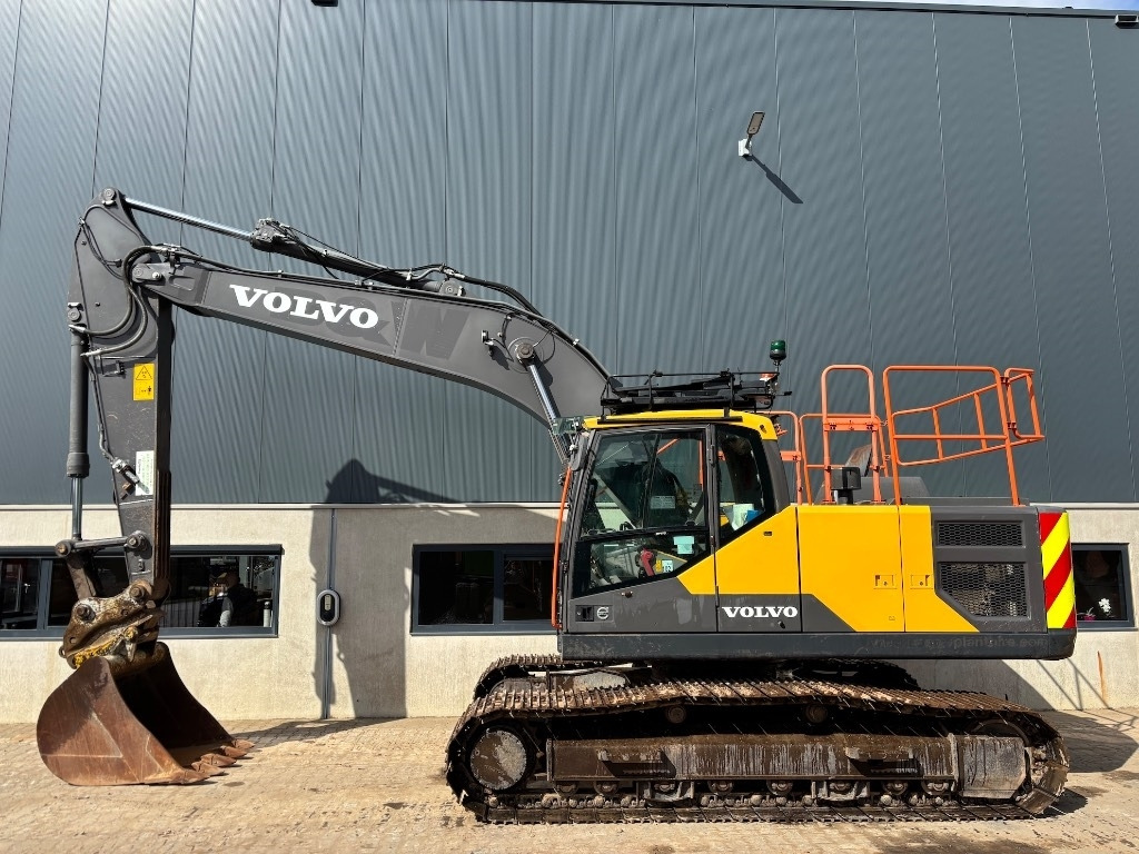 Volvo EC 220 E L - EC220EL - 220EL - Máy xúc bánh xích: hình 2 Volvo EC 220 E L - EC220EL - 220EL - Máy xúc bánh xích: hình 2