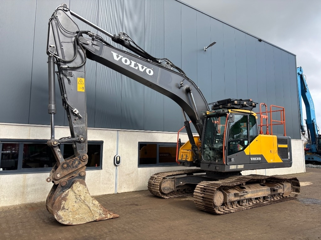 Volvo EC 220 E L - EC220EL - 220EL - Máy xúc bánh xích: hình 2 Volvo EC 220 E L - EC220EL - 220EL - Máy xúc bánh xích: hình 2