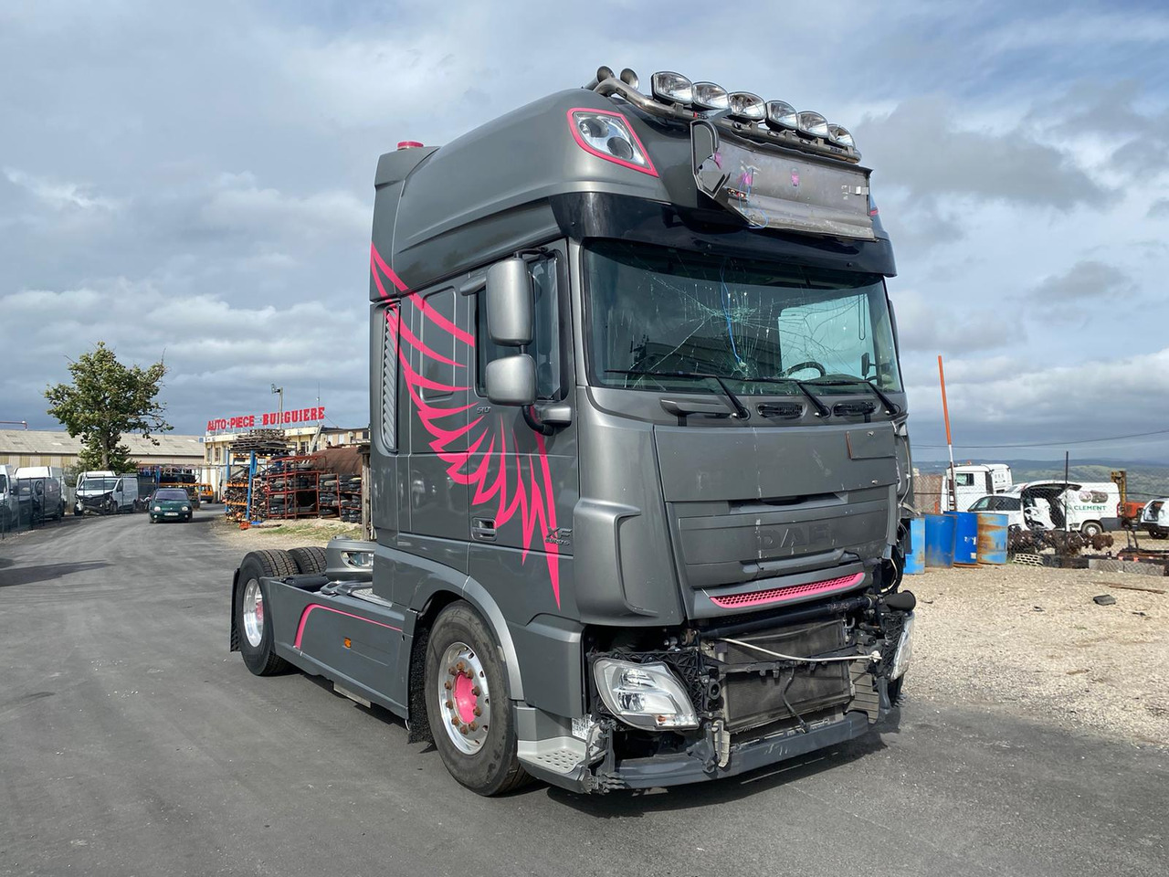 DAF XF 510 Super Space Cab - Xe đầu kéo: hình 2 DAF XF 510 Super Space Cab - Xe đầu kéo: hình 2