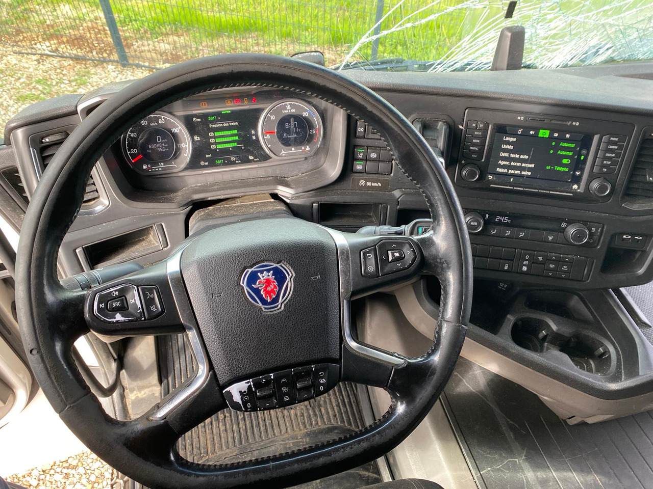 Xe đầu kéo SCANIA R450: hình 26 Xe đầu kéo SCANIA R450: hình 26