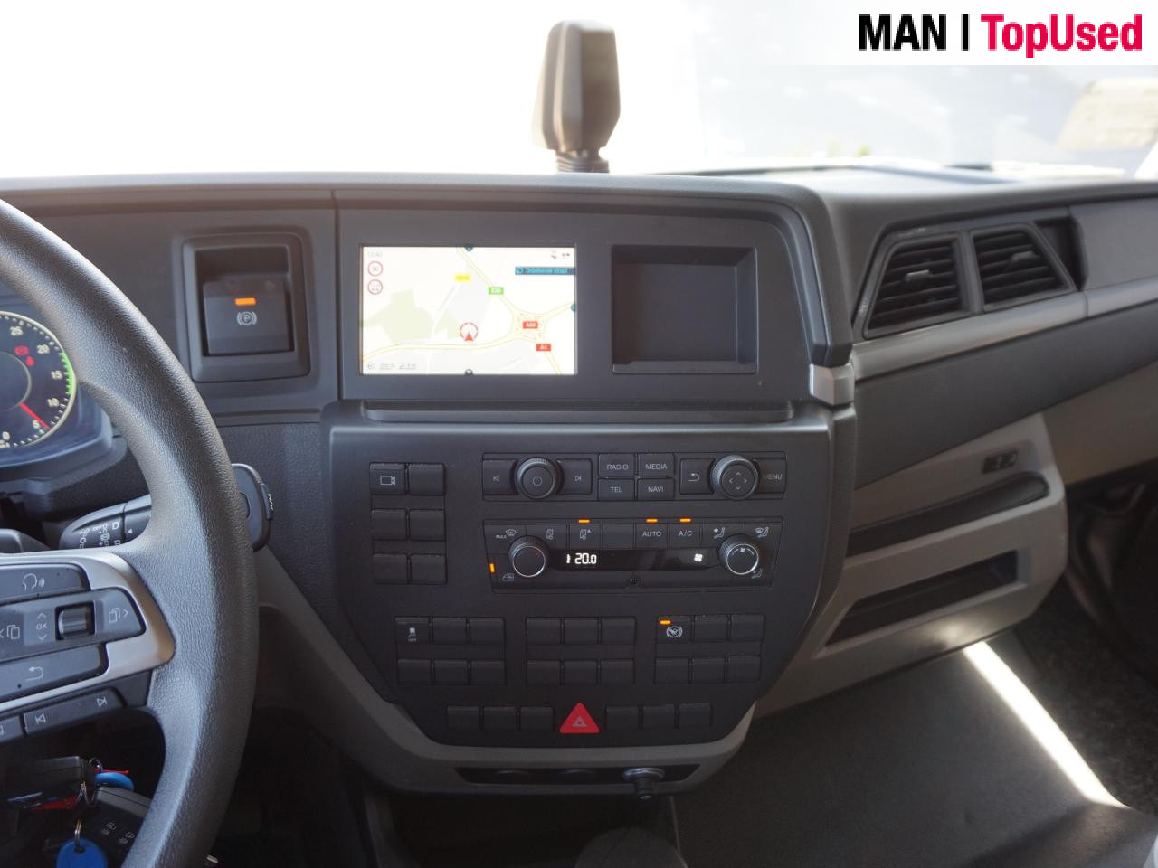 MAN TGM 18.320 4x2 BL CH - Xe tải thùng lửng/ Phẳng: hình 4 MAN TGM 18.320 4x2 BL CH - Xe tải thùng lửng/ Phẳng: hình 4