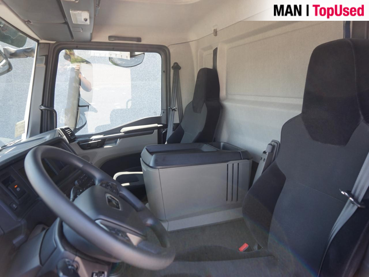 MAN TGM 18.320 4x2 BL CH - Xe tải thùng lửng/ Phẳng: hình 2 MAN TGM 18.320 4x2 BL CH - Xe tải thùng lửng/ Phẳng: hình 2