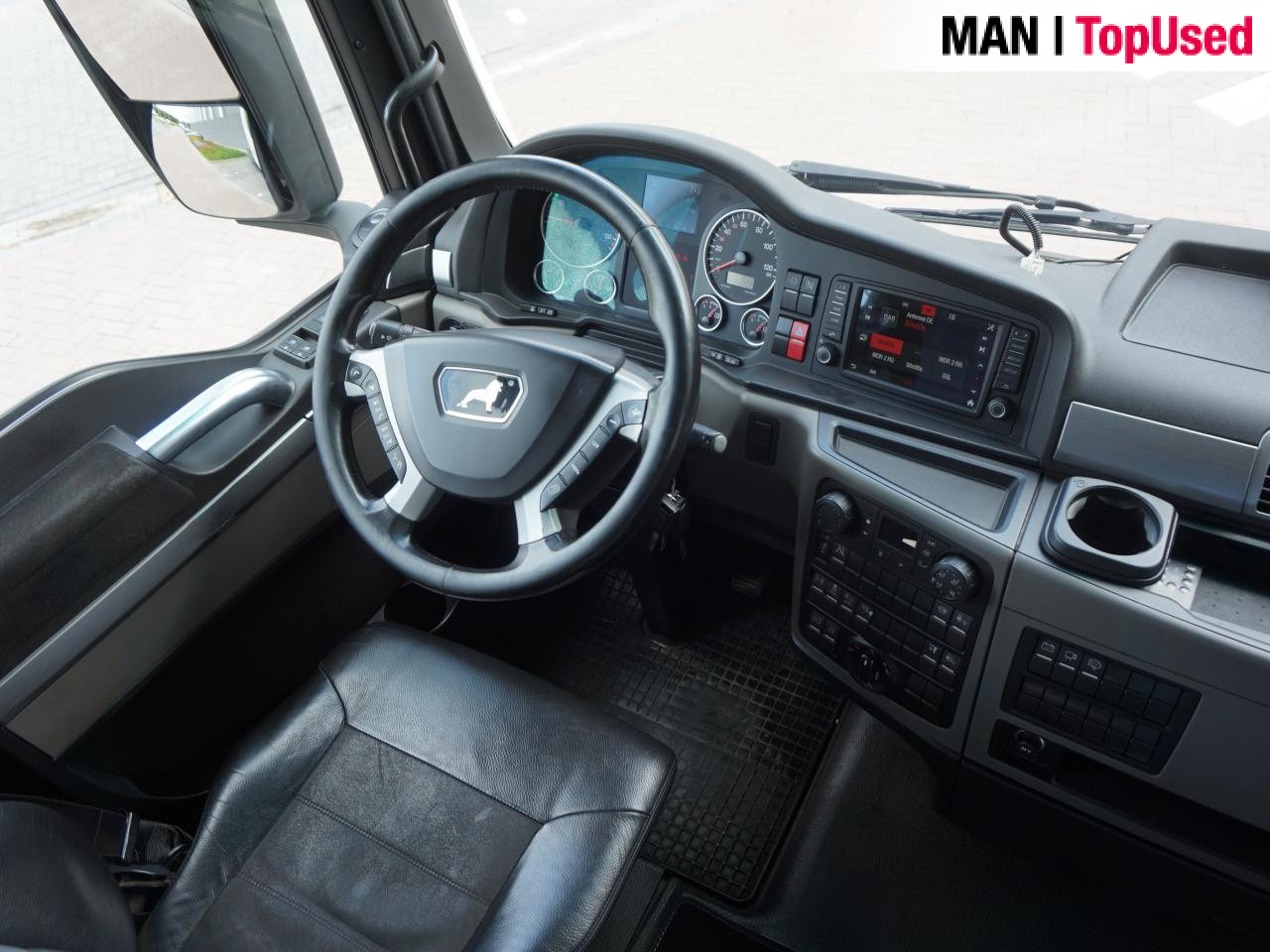 MAN TGX 26.510 6X2-4 LL / BDF / Lift-Axle / Euro 6 - Xe chở container/ Xe tải hoán đổi thân: hình 5 MAN TGX 26.510 6X2-4 LL / BDF / Lift-Axle / Euro 6 - Xe chở container/ Xe tải hoán đổi thân: hình 5
