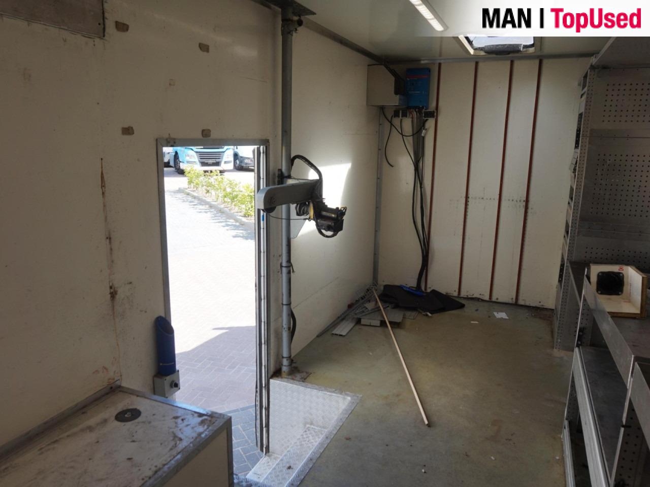 MAN TGL 12.220 4X2 BL - Tiện ích/ Xe đặc dụng, Xe tải: hình 3 MAN TGL 12.220 4X2 BL - Tiện ích/ Xe đặc dụng, Xe tải: hình 3