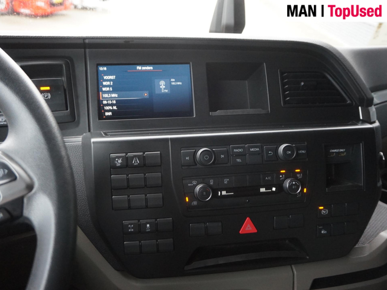 MAN TGX 18.470 4x2 BL SA - Xe đầu kéo: hình 5 MAN TGX 18.470 4x2 BL SA - Xe đầu kéo: hình 5