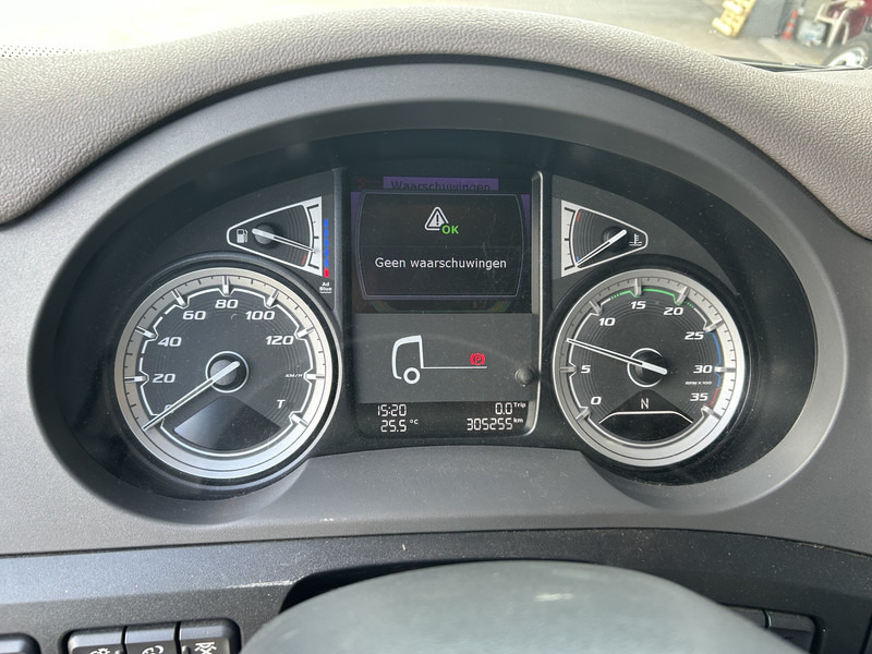 DAF CF 260 FA / Carrier Koeler - 30 gr / Chereau Frigobox / Laadklep 2000 kg - Xe tải đông lạnh: hình 4 DAF CF 260 FA / Carrier Koeler - 30 gr / Chereau Frigobox / Laadklep 2000 kg - Xe tải đông lạnh: hình 4