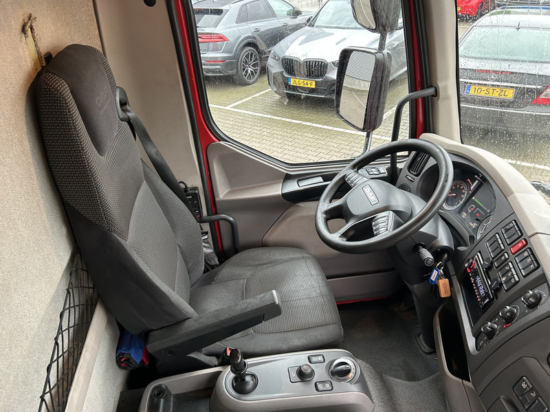 DAF LF 210 FA / 12 Ton / 450 dkm / Tacho V2 / Box / Laadklep / APK TUV 09-26 - Xe tải hộp: hình 3 DAF LF 210 FA / 12 Ton / 450 dkm / Tacho V2 / Box / Laadklep / APK TUV 09-26 - Xe tải hộp: hình 3