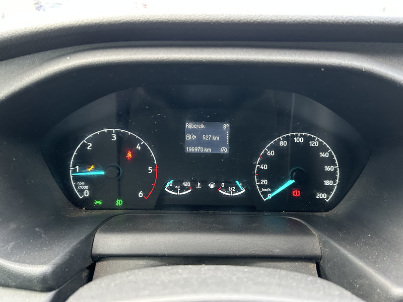 Ford Transit 2.0 TDCI Trend / 196 dkm / L3 H2 / NL Van - Xe van chở hàng: hình 5 Ford Transit 2.0 TDCI Trend / 196 dkm / L3 H2 / NL Van - Xe van chở hàng: hình 5