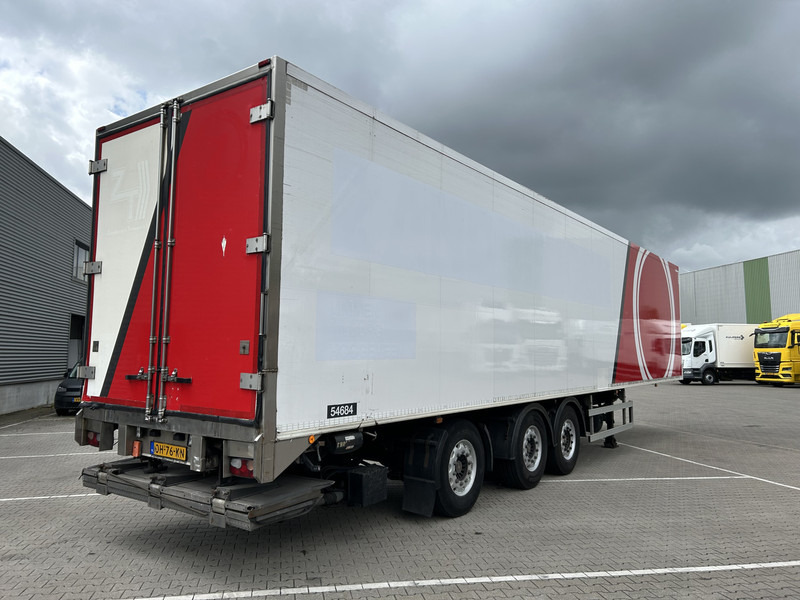 H.T.F HZO 39 / Heiwo / Isolated Box / Steer + Lift Axle / Loadlift 2500 kg - Sơ mi rơ moóc hộp kín: hình 2 H.T.F HZO 39 / Heiwo / Isolated Box / Steer + Lift Axle / Loadlift 2500 kg - Sơ mi rơ moóc hộp kín: hình 2