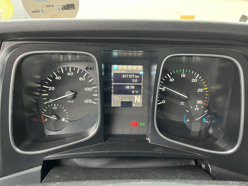 Mercedes-Benz Actros 2124 / New Tacho V2 / 617 dkm / Box / Loadlift / APK TUV 09-25 - Xe tải hộp: hình 4 Mercedes-Benz Actros 2124 / New Tacho V2 / 617 dkm / Box / Loadlift / APK TUV 09-25 - Xe tải hộp: hình 4
