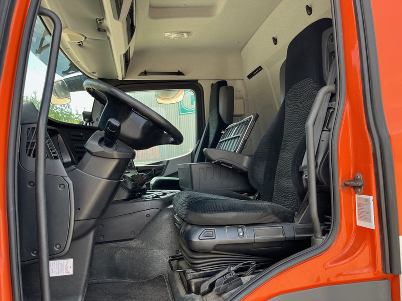 Xe tải hộp Mercedes-Benz Antos 1824 / 577 dkm / Box 8,3M / Loadlift / APK 04-26: hình 7