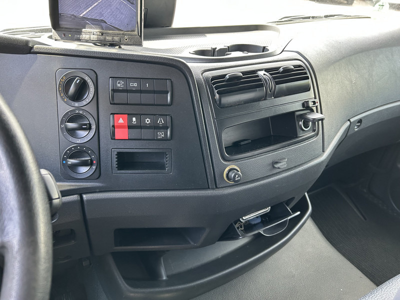 Mercedes-Benz Atego 818 / 8 Ton / 676 dkm / Box / Laadklep / APK TUV 03-26 - Xe tải hộp: hình 5 Mercedes-Benz Atego 818 / 8 Ton / 676 dkm / Box / Laadklep / APK TUV 03-26 - Xe tải hộp: hình 5