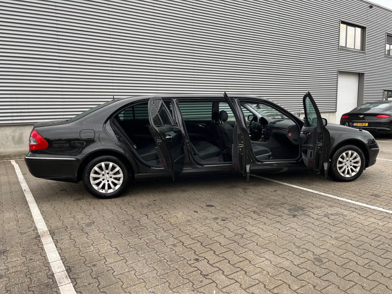 Mercedes-Benz E-Klasse / Limousine / 240 Avantgarde / 4-Matic / 8-pers / APK/TUV 09-2026 / - Sedan: hình 3 Mercedes-Benz E-Klasse / Limousine / 240 Avantgarde / 4-Matic / 8-pers / APK/TUV 09-2026 / - Sedan: hình 3
