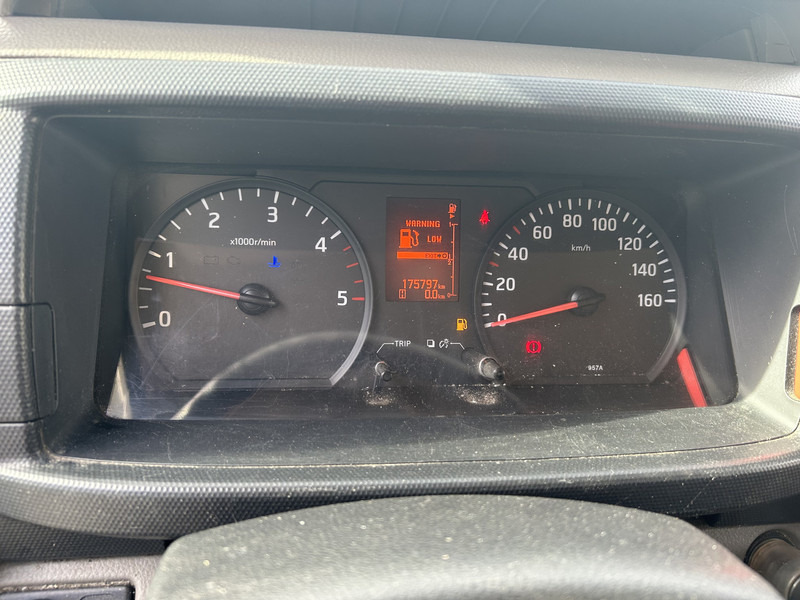 Nissan Cabstar NT400 / Duo Temp Frigo -30 gr / 175 dkm/ Blad - Blad / BE Van - Xe van đông lạnh: hình 4 Nissan Cabstar NT400 / Duo Temp Frigo -30 gr / 175 dkm/ Blad - Blad / BE Van - Xe van đông lạnh: hình 4